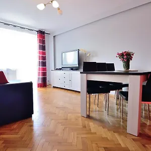  Apartament Victus Apartamenty, Jantar